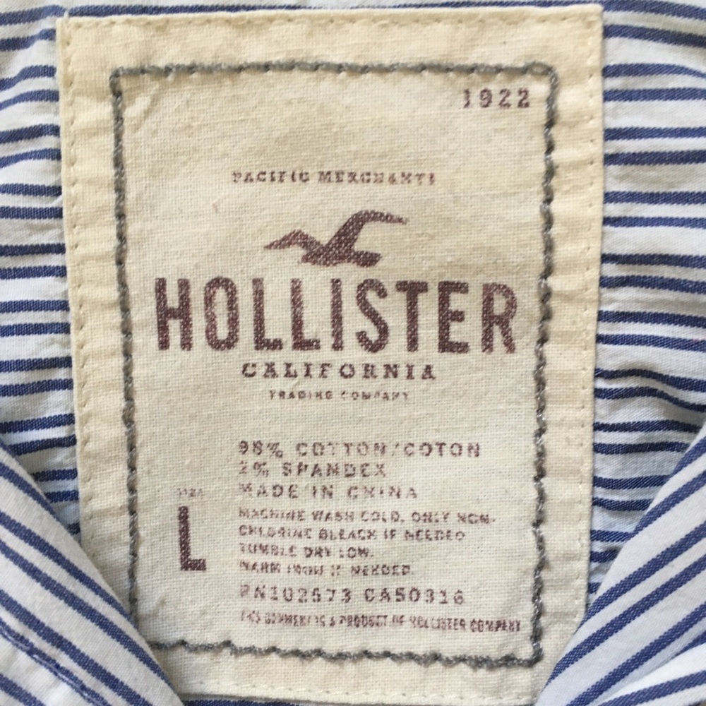 Hollister Girls Long Sleeved Button Up - Picture 4 of 6
